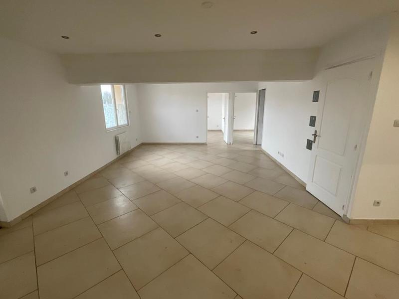 Appartement - 94 m² - 3 pièces