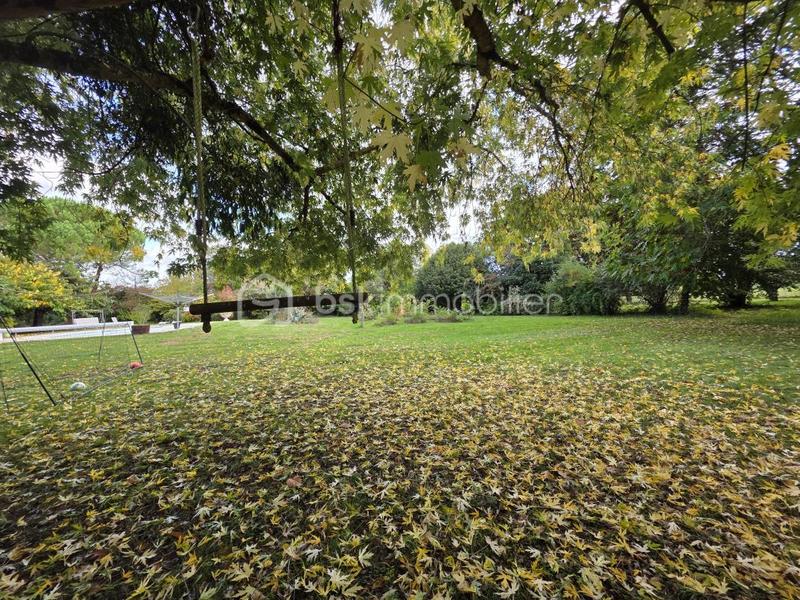 Maison en pierre - 170 m² - 6 pièces