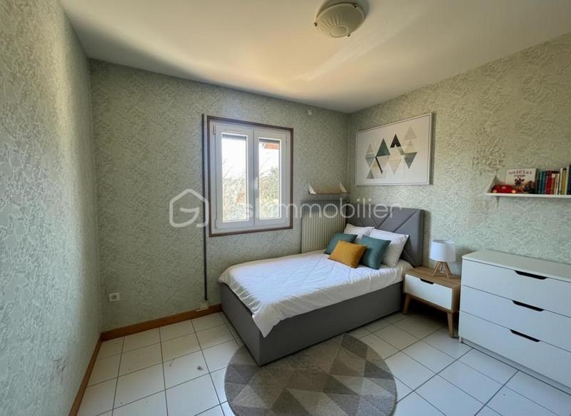 Maison - 146 m² - 8 pièces