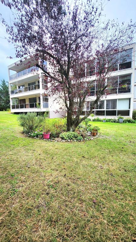 Appartement - 94 m² - 5 pièces