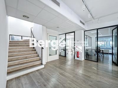 Bureau - 530 m²