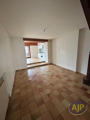 Maison - 83 m² - 3 pièces