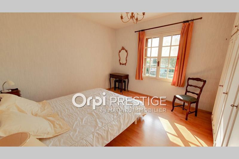 Villa - 245 m² - 8 pièces