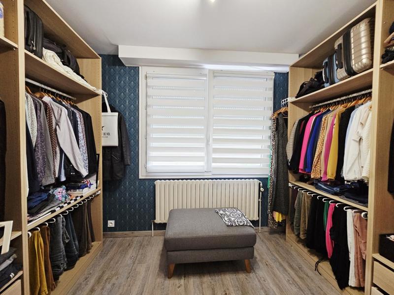 Maison - 251 m² - 10 pièces