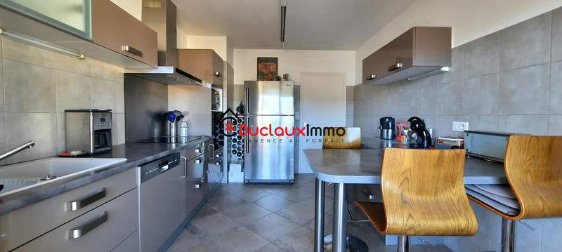 Appartement - 164 m² - 5 pièces