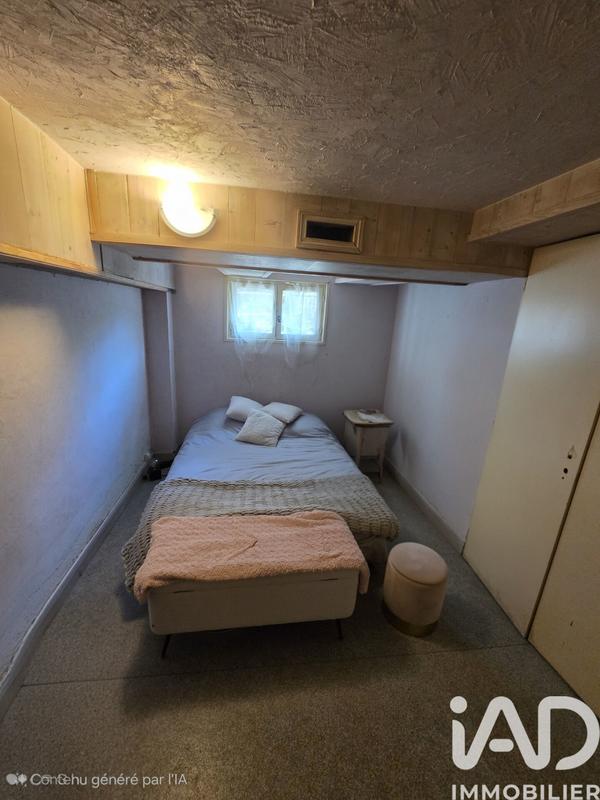 Maison - 307 m² - 10 pièces