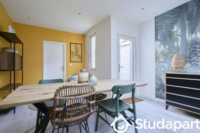 Chambre - 11 m² - 1 pièce