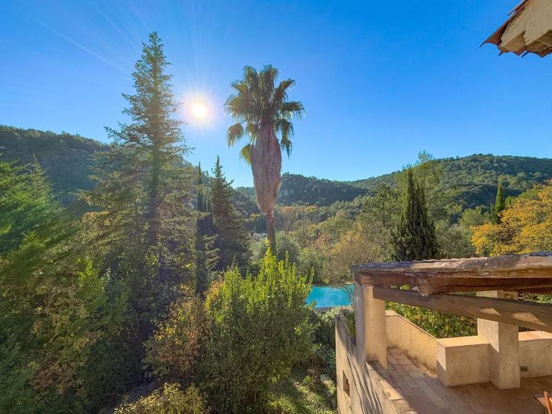 Maison d'architecte - 128 m² - 4 pièces