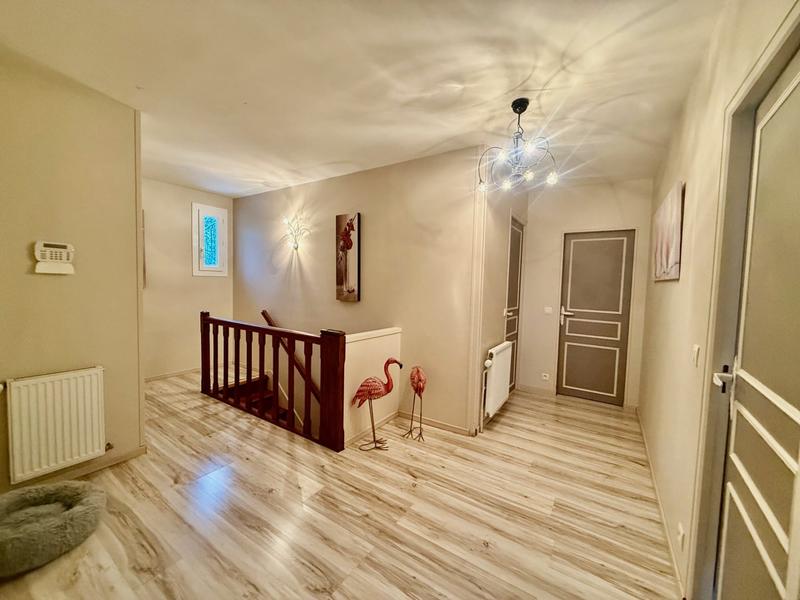 Maison - 160 m² - 7 pièces