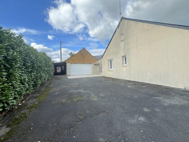 Maison traditionnelle - 211 m² - 7 pièces