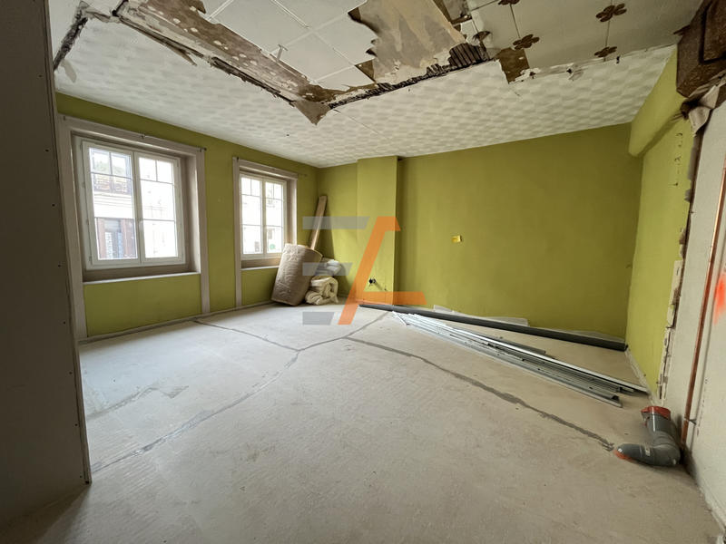 Appartement - 143 m² - 6 pièces