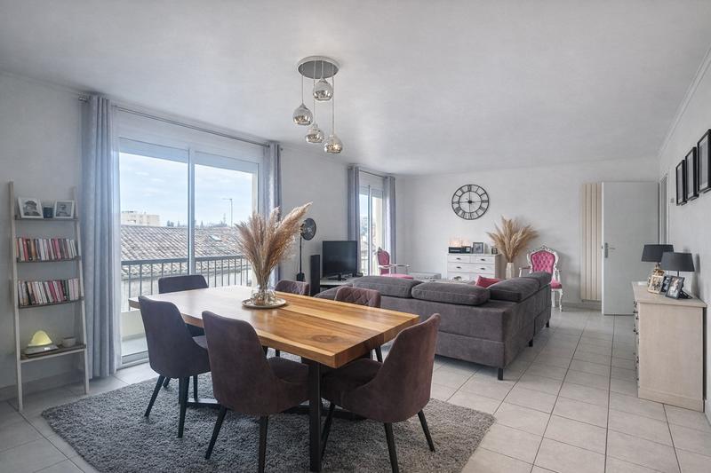 Appartement - 92 m² - 3 pièces