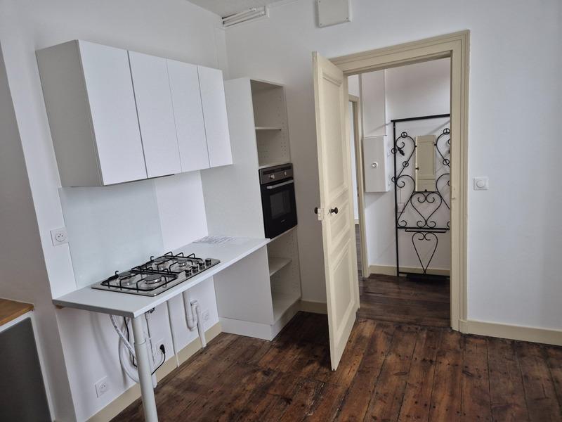 Maison - 80 m² - 5 pièces