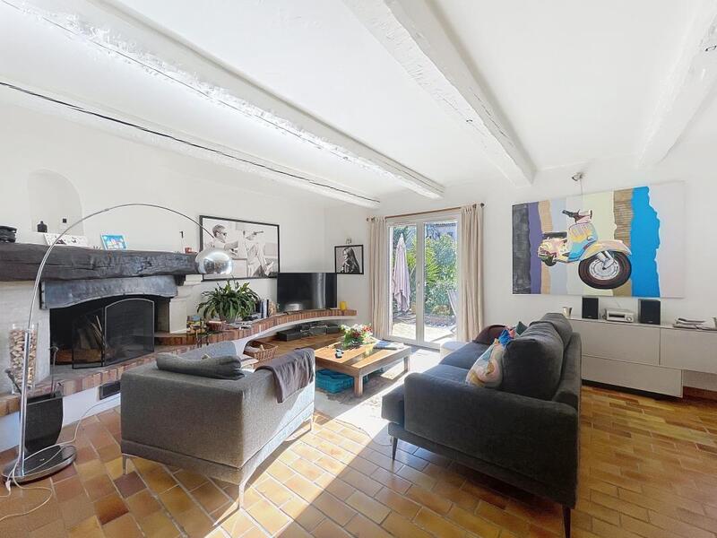 Villa - 180 m² - 5 pièces