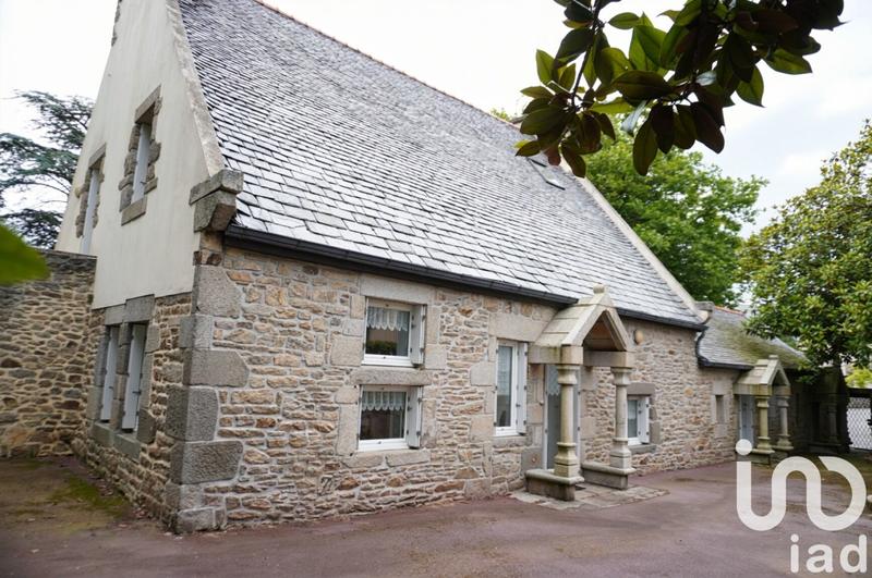 Maison - 168 m² - 8 pièces