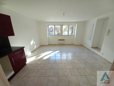 Appartement - 50 m² - 3 pièces