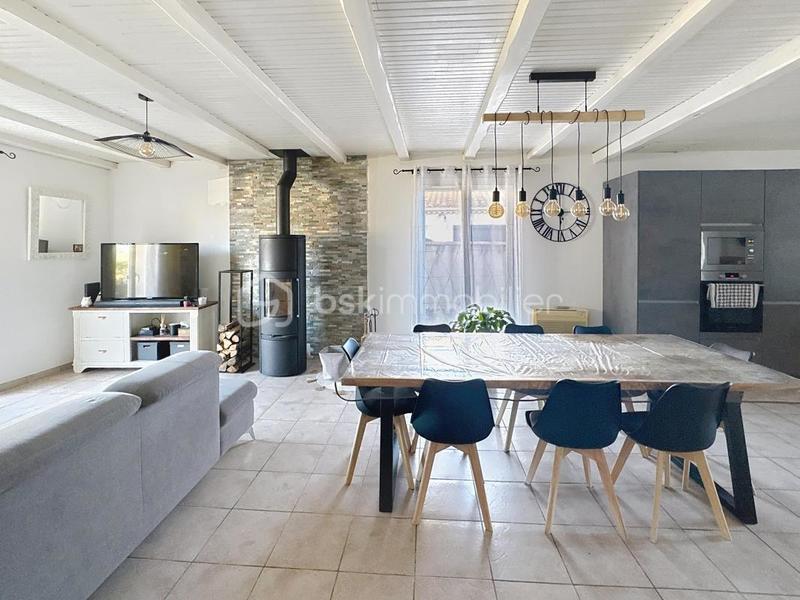 Maison - 94 m² - 4 pièces