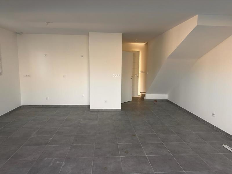 Maison - 83 m² - 4 pièces