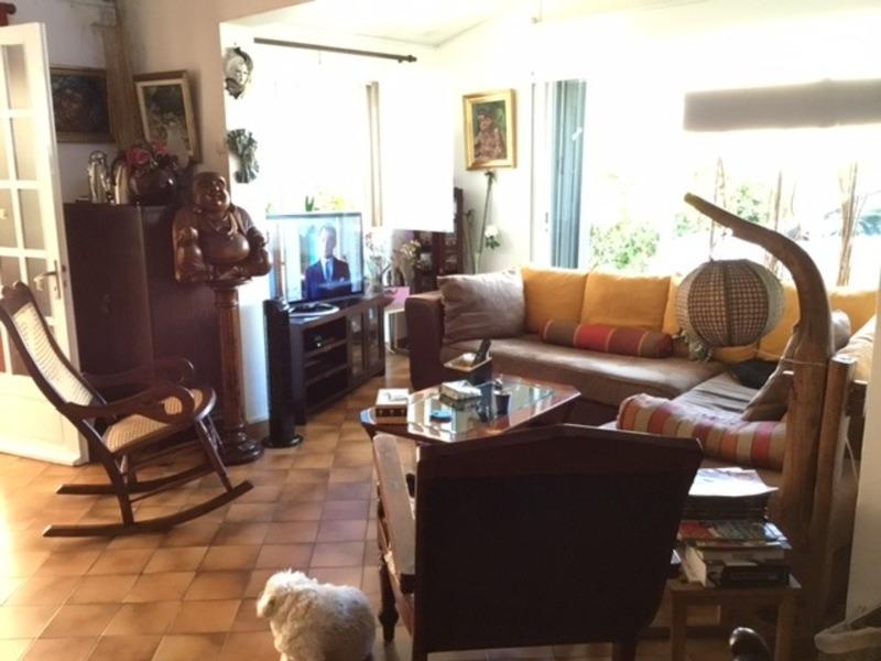 Villa - 238 m² - 9 pièces