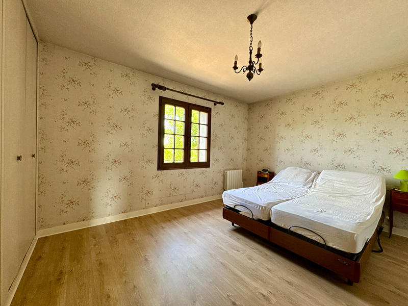 Maison - 186 m² - 6 pièces