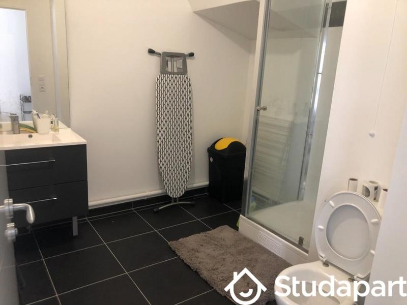 Chambre - 12 m² - 1 pièce