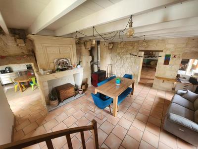 Maison - 140 m² - 4 pièces