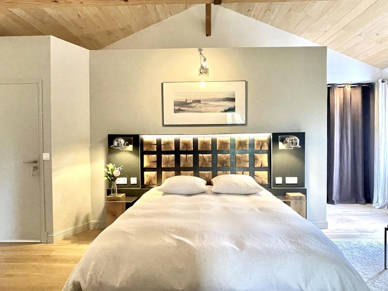 Maison - 484 m² - 17 pièces