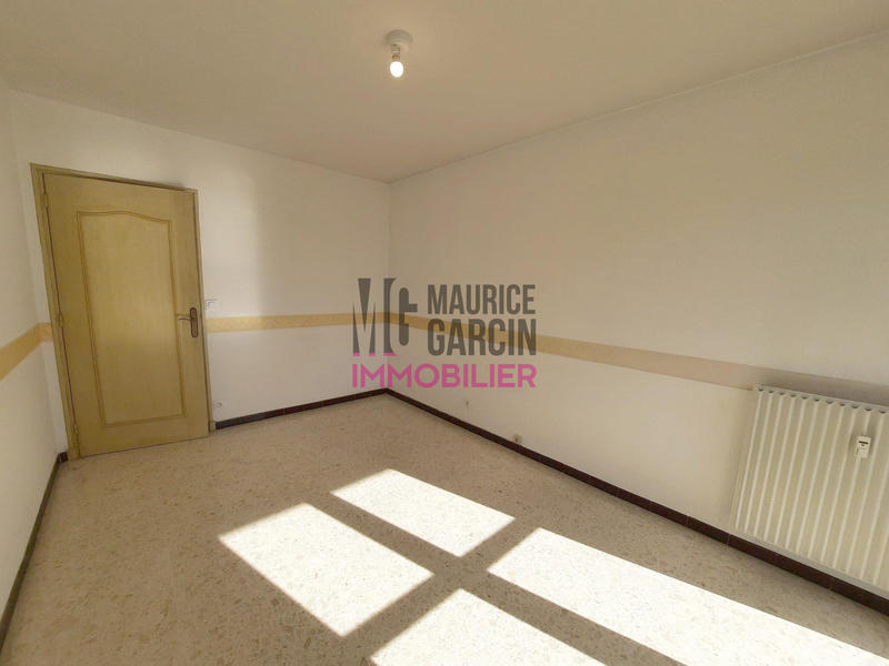 Appartement - 85 m² - 3 pièces