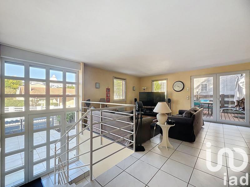 Maison - 138 m² - 6 pièces