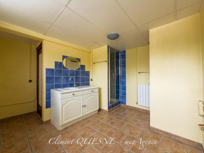 Maison - 254 m² - 5 pièces