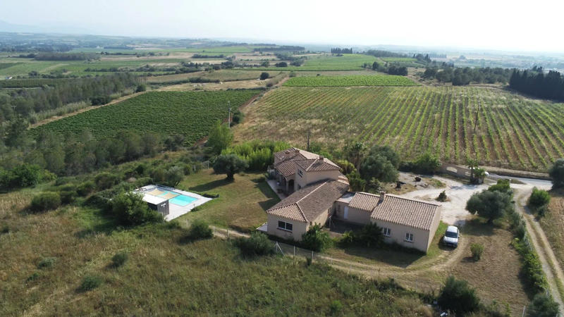 Villa - 240 m² - 6 pièces