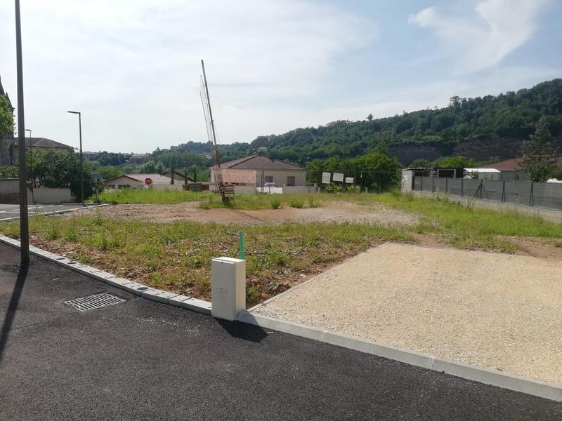 Terrain constructible