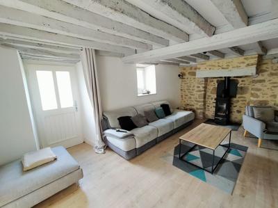 Maison - 161 m² - 7 pièces