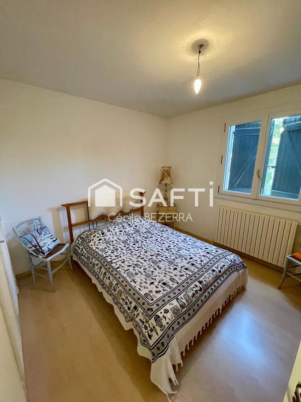 Maison - 239 m² - 7 pièces