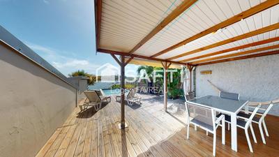 Maison - 270 m² - 9 pièces