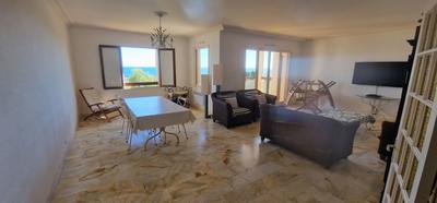 Appartement - 135 m² - 4 pièces