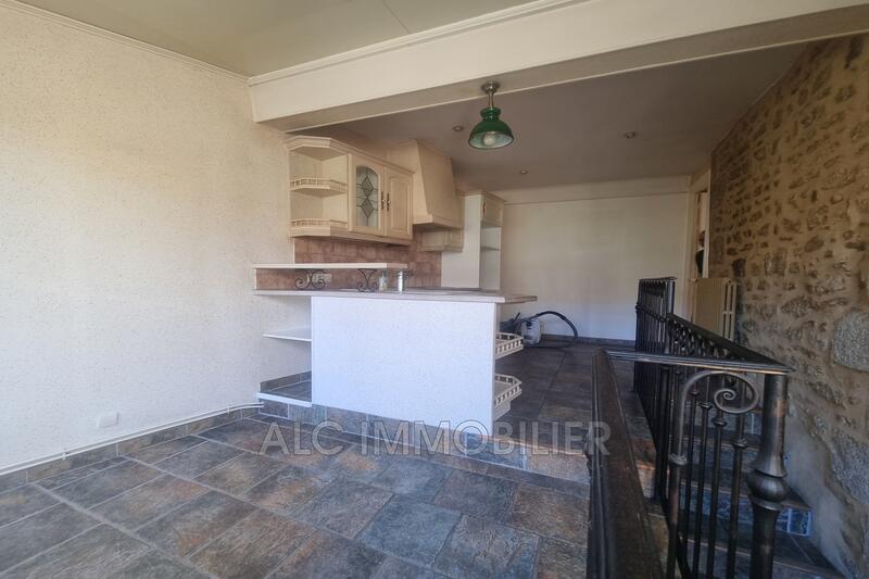 Maison - 163 m² - 6 pièces