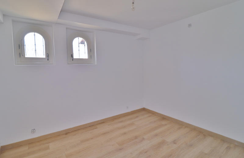 Villa - 225 m² - 7 pièces