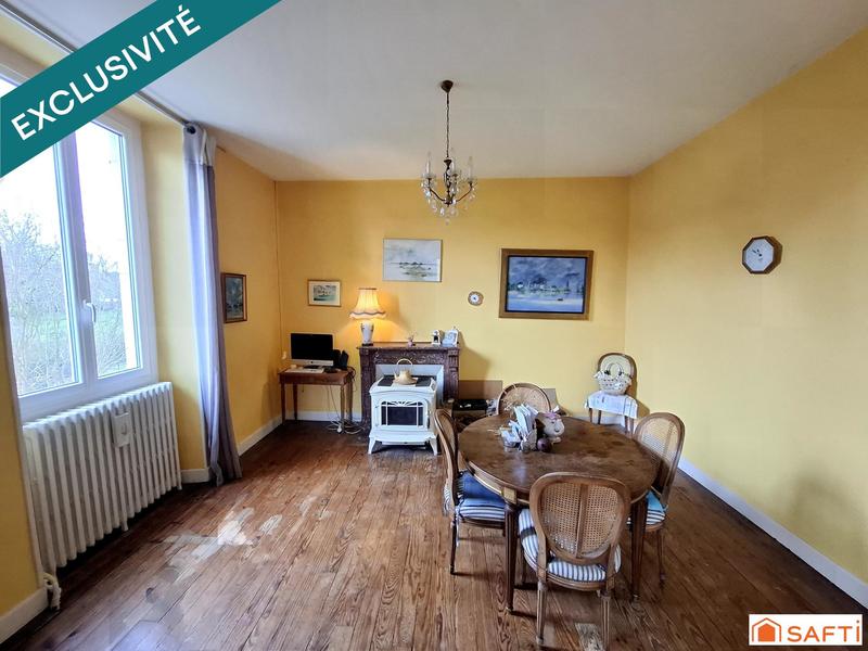 Maison - 240 m² - 10 pièces