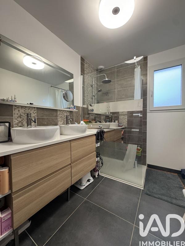 Maison - 82 m² - 4 pièces