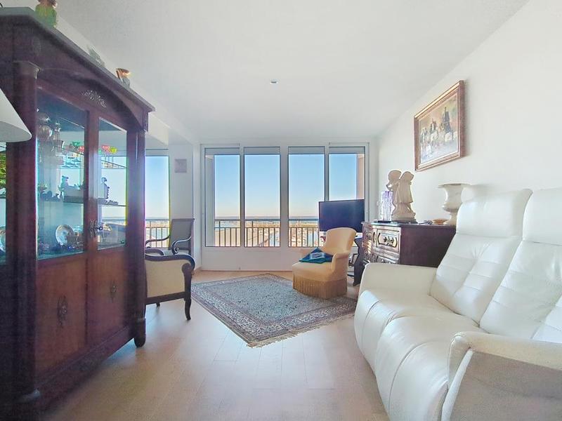 Appartement - 121 m² - 6 pièces