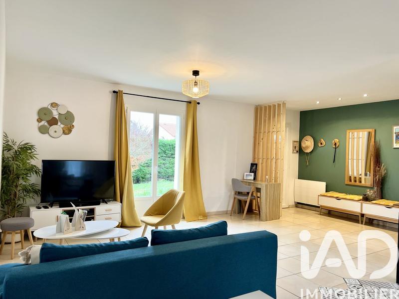 Maison - 93 m² - 4 pièces