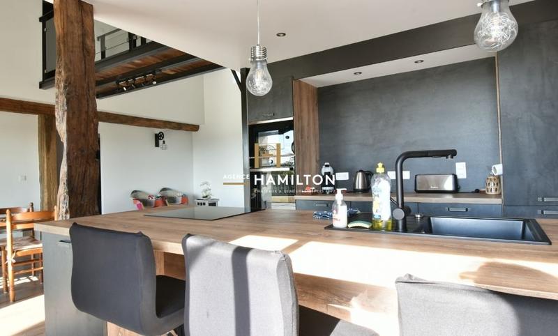 Corps de ferme - 290 m² - 11 pièces