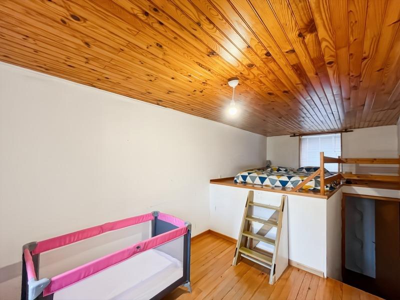 Maison - 166 m² - 7 pièces