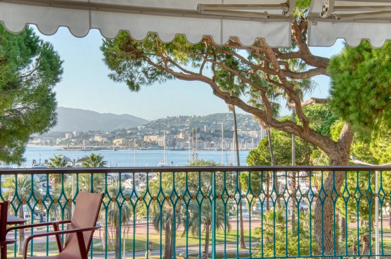 Appartement - 103 m² - 4 pièces