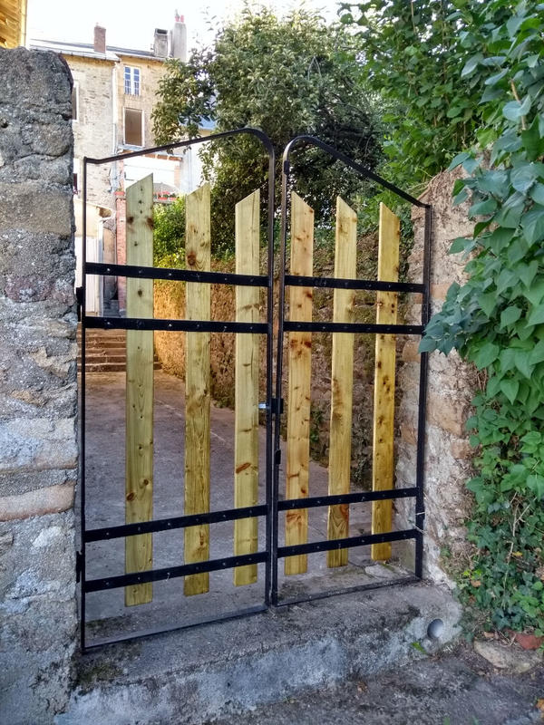 Immeuble - 13 pièces