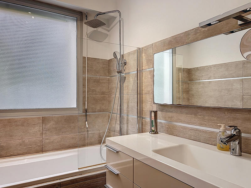 Appartement - 61 m² - 2 pièces