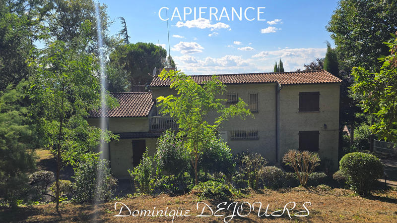 Maison - 192 m² - 6 pièces