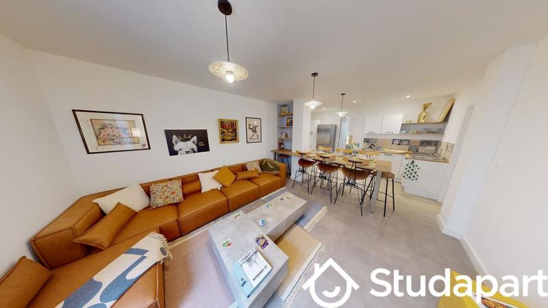 Chambre - 15 m² - 1 pièce