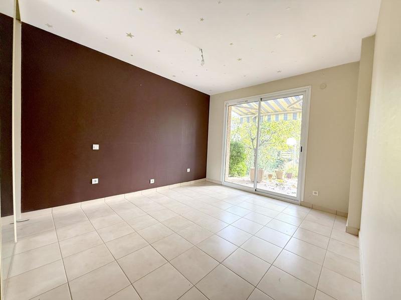 Villa - 183 m² - 5 pièces